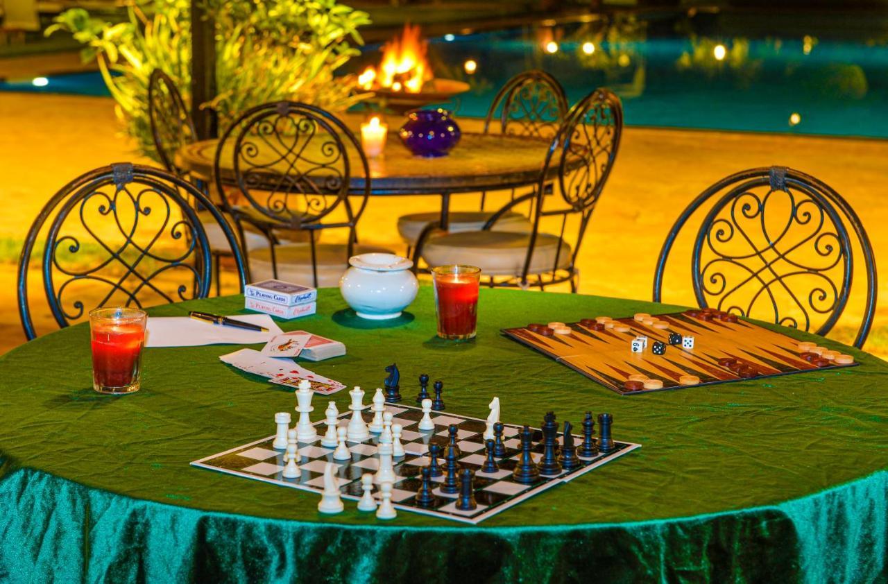 Les Jardins De Zyriab Bed & Breakfast Ait Hamid Ngoại thất bức ảnh