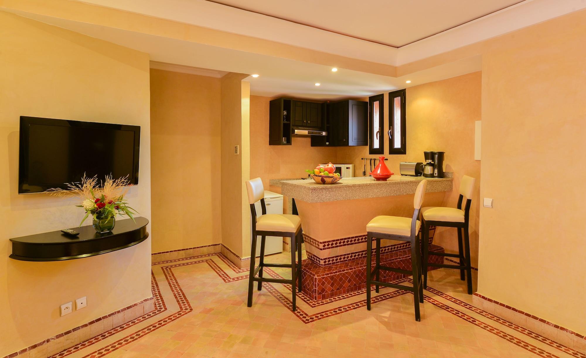 Les Jardins De Zyriab Bed & Breakfast Ait Hamid Ngoại thất bức ảnh