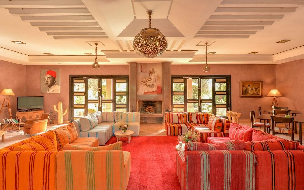 Les Jardins De Zyriab Bed & Breakfast Ait Hamid Ngoại thất bức ảnh
